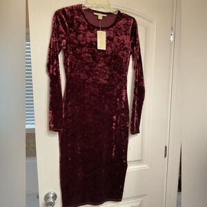 NWT Ladies Michael Kors Deep Red Velvet Long Sleeve Dress